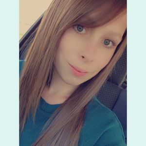 Meet your Posher, Laine